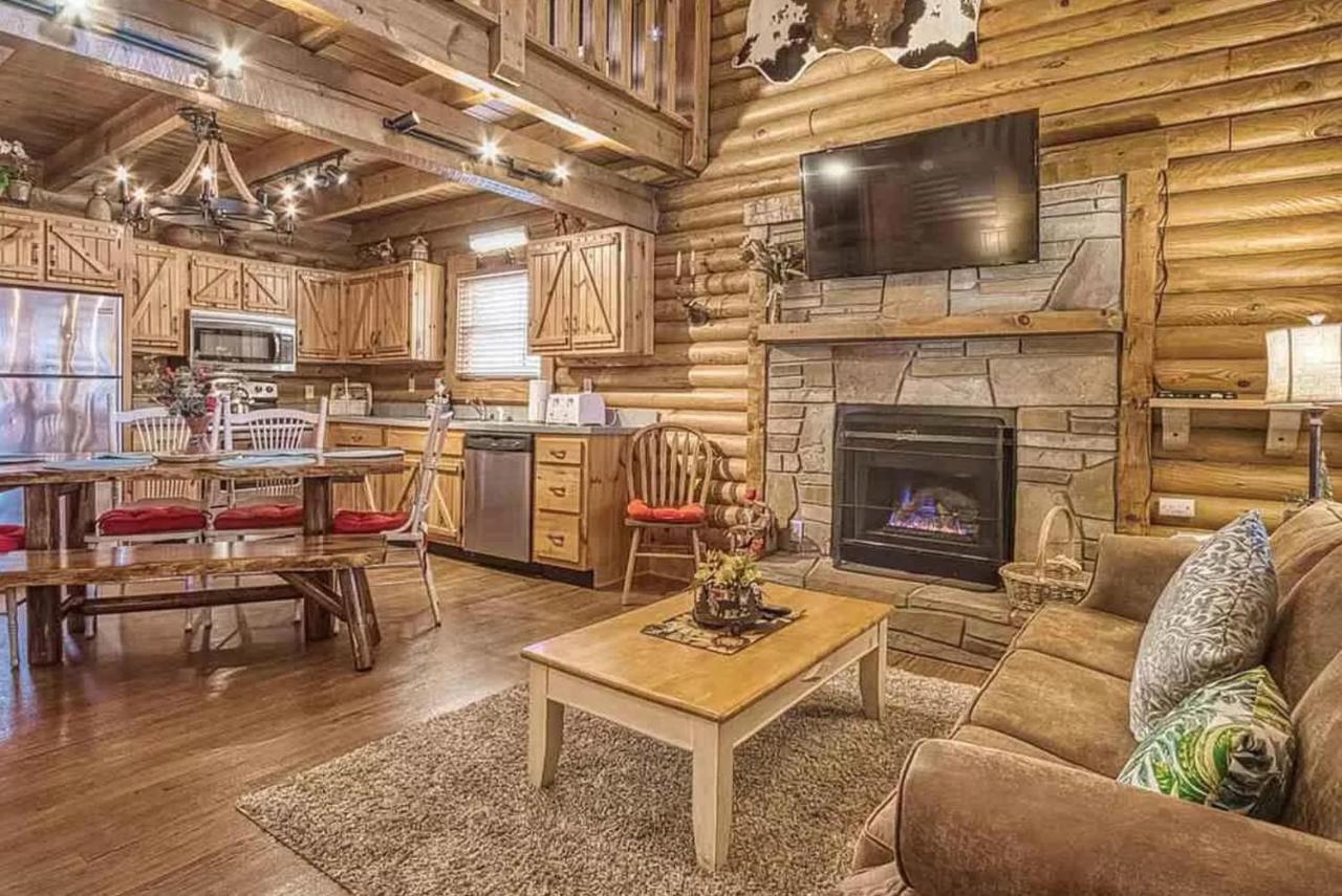Pigeon Forge Perch Villa Exteriör bild